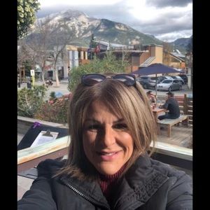 Meet your Posher, Shelley